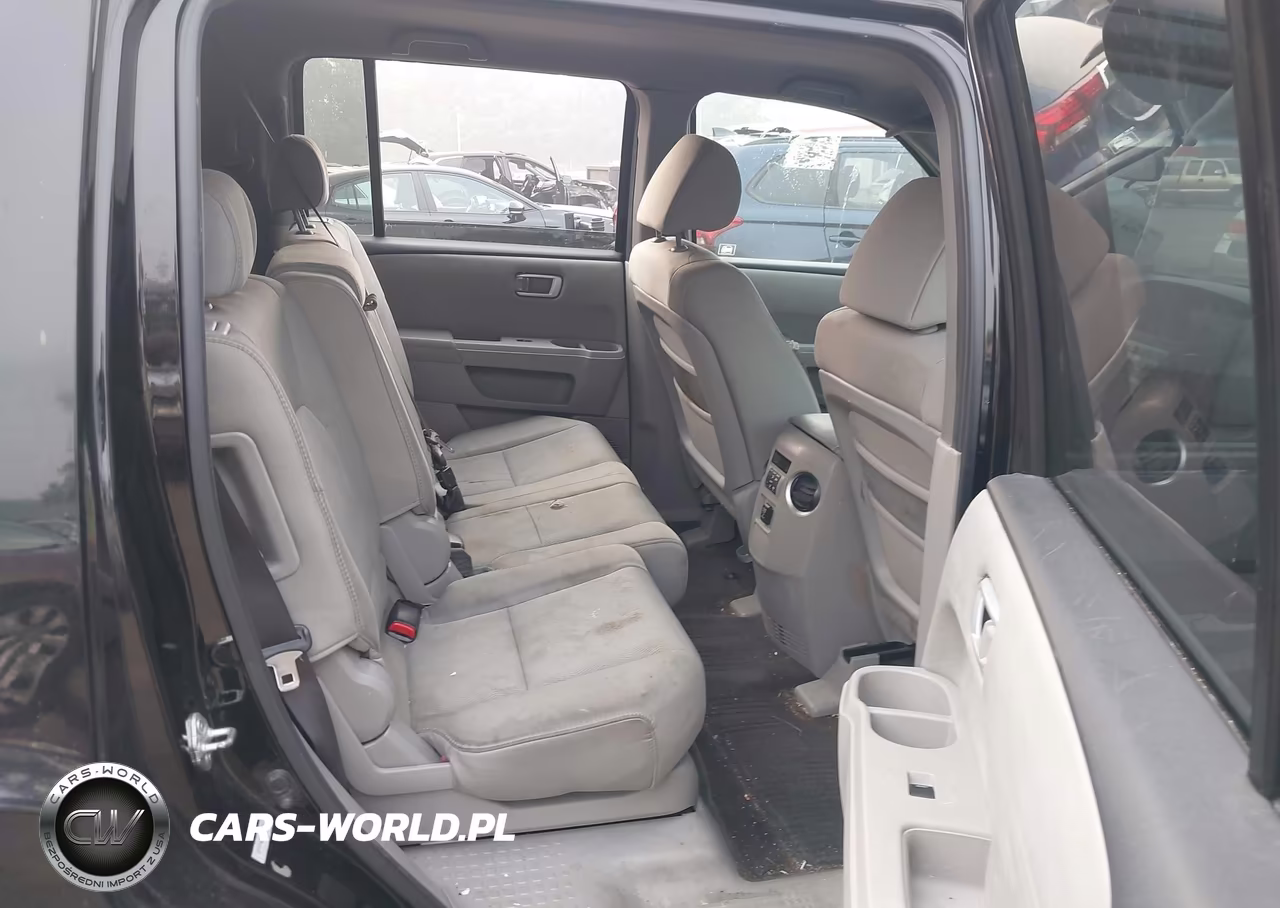 2011 Honda Pilot Lx VIN:5FNYF4H26BB037024 - 8