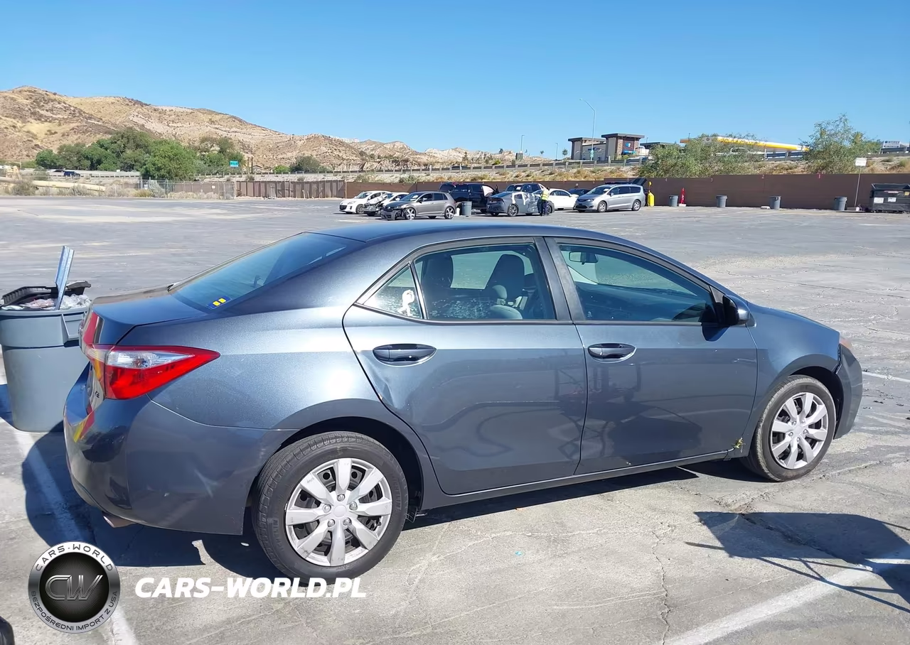 2016 Toyota Corolla Le VIN:2T1BURHE3GC584797 - 13