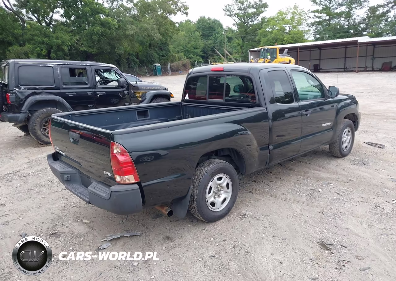 2008 Toyota Tacoma VIN:5TETX22N18Z513881 - 4