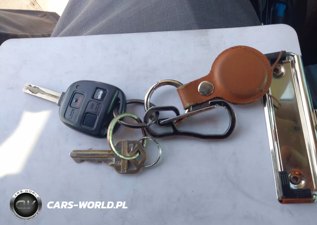 2003 Lexus Is 300 VIN:JTHBD192530081099 - 11