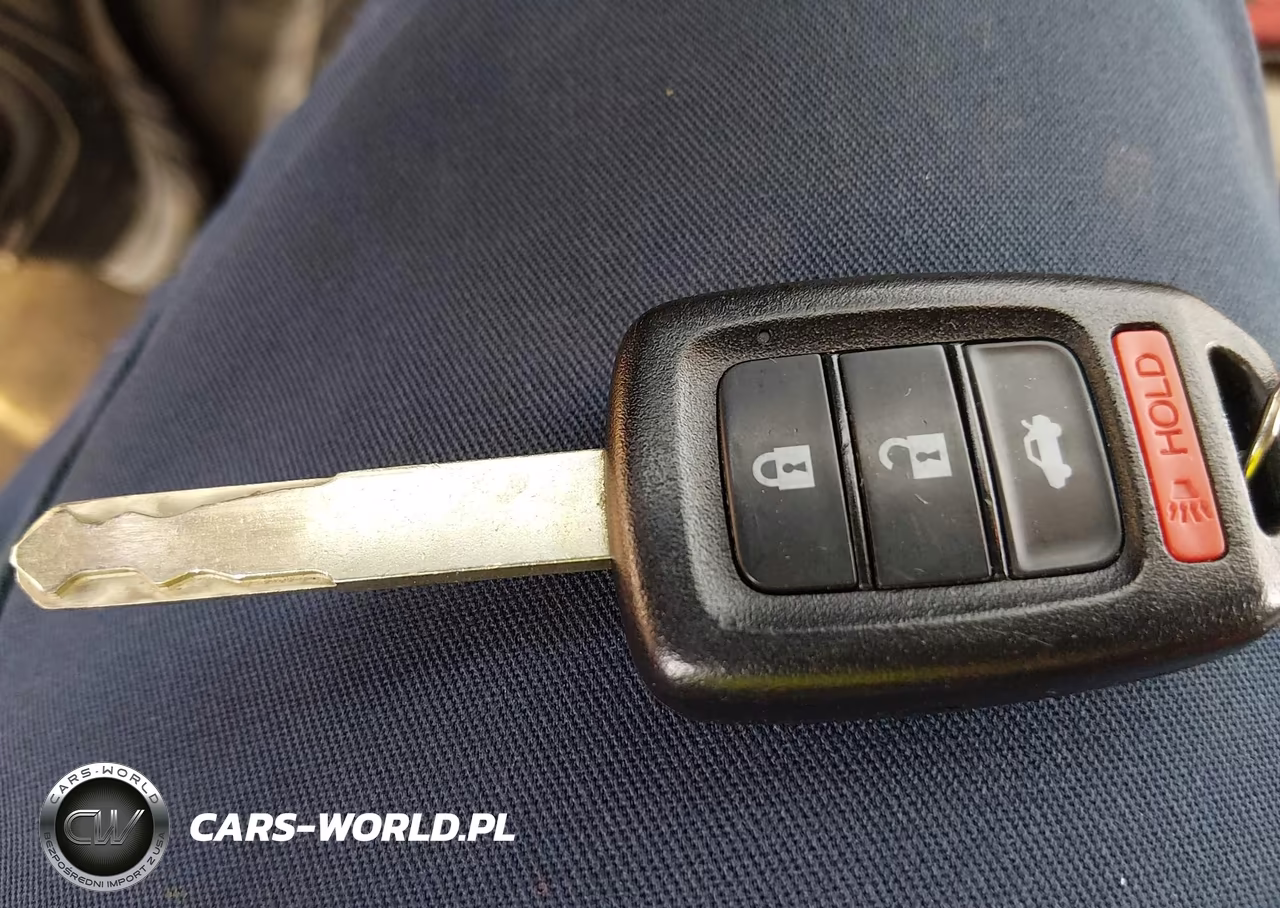 2018 Honda Civic Lx VIN:2HGFC2F57JH571287 - 11