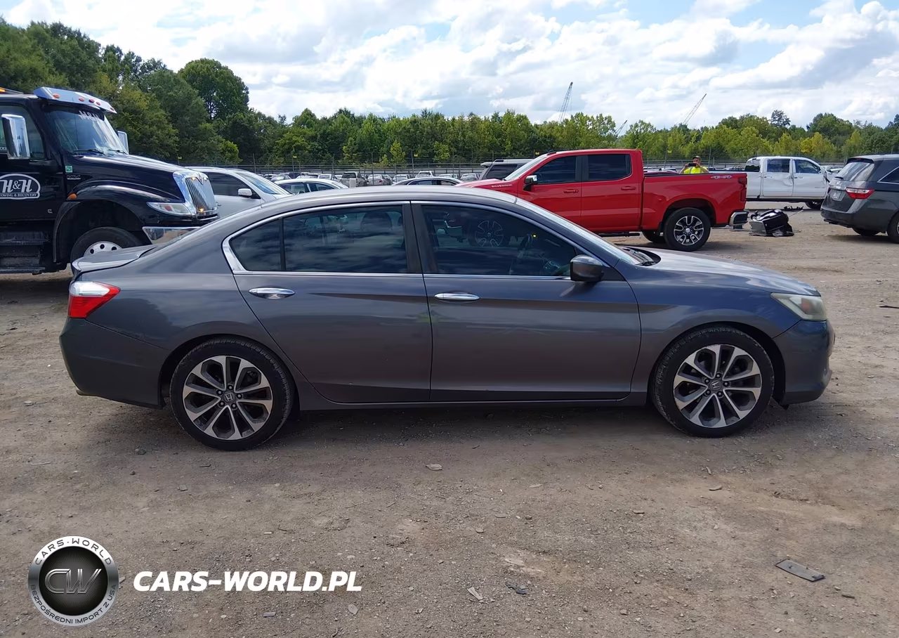 2014 Honda Accord Sport VIN:1HGCR2F55EA012052 - 13