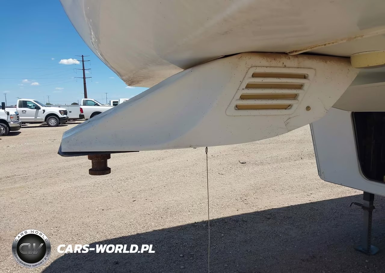 2011 Heartland 32' 5Th Wheel VIN:5SFSG2929BE214220 - 10