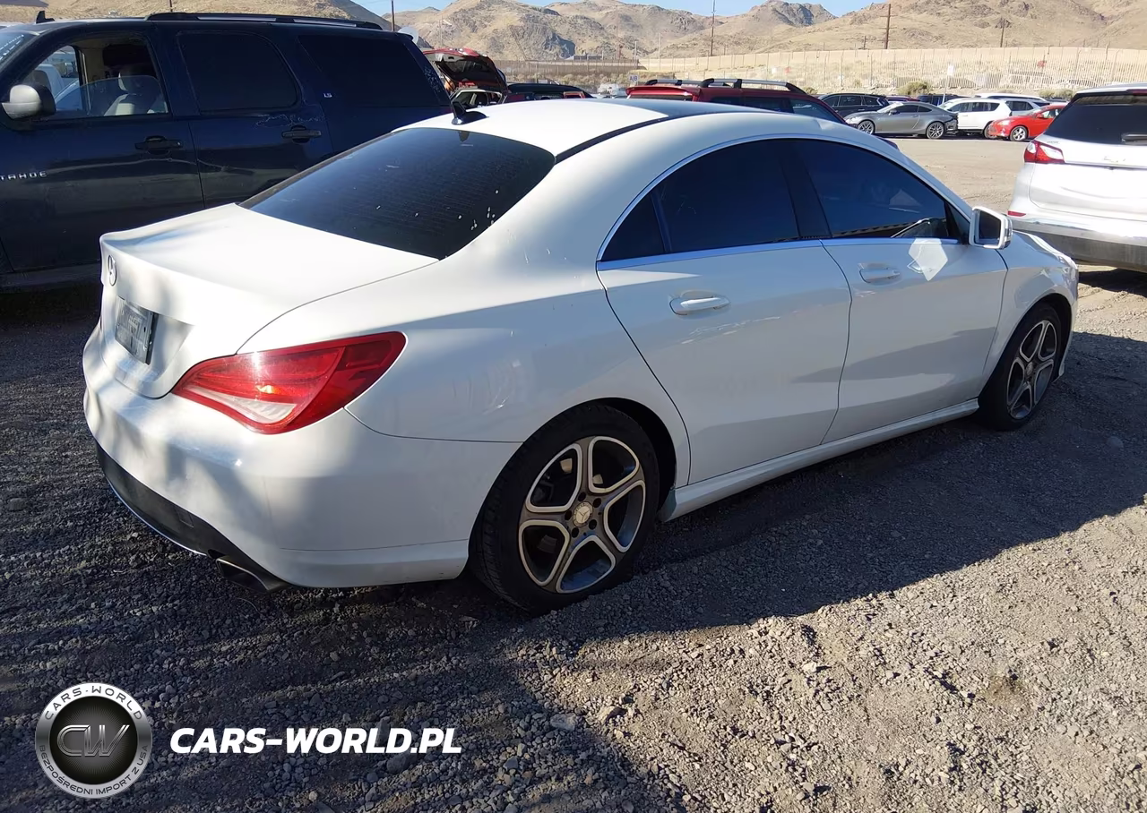 2014 Mercedes-Benz Cla 250 VIN:WDDSJ4EB8EN040589 - 4