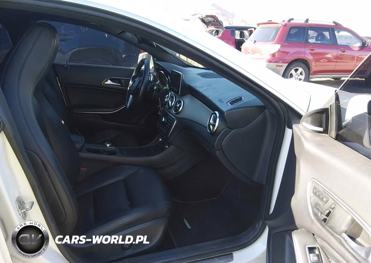 2014 Mercedes-Benz Cla 250 VIN:WDDSJ4EB8EN040589 - 5