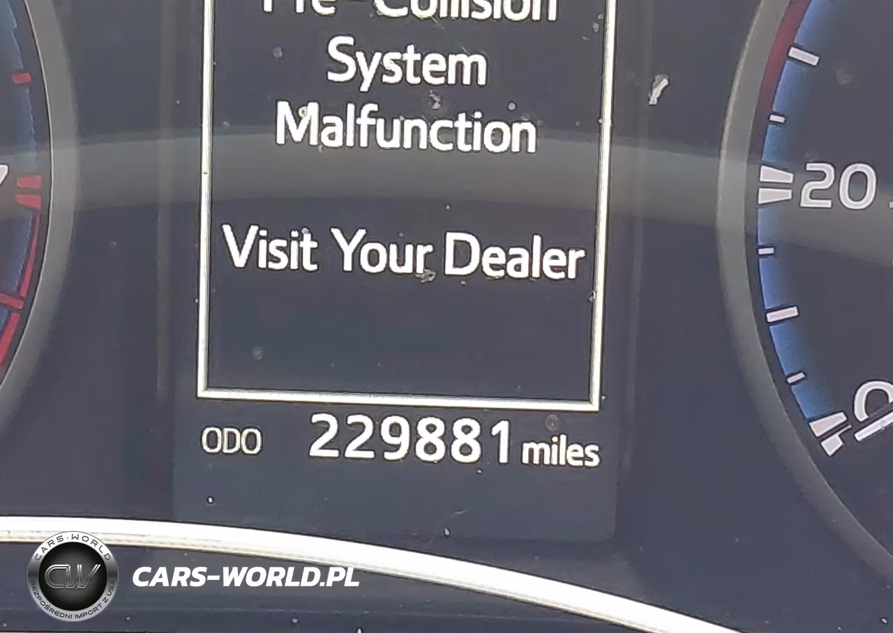 2018 Toyota Rav4 Xle VIN:2T3RFREV8JW788974 - 15