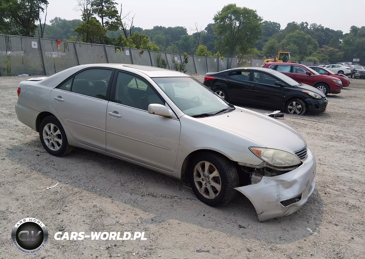 2005 Toyota Camry Xle V6 – zdjęcie 1 z 17