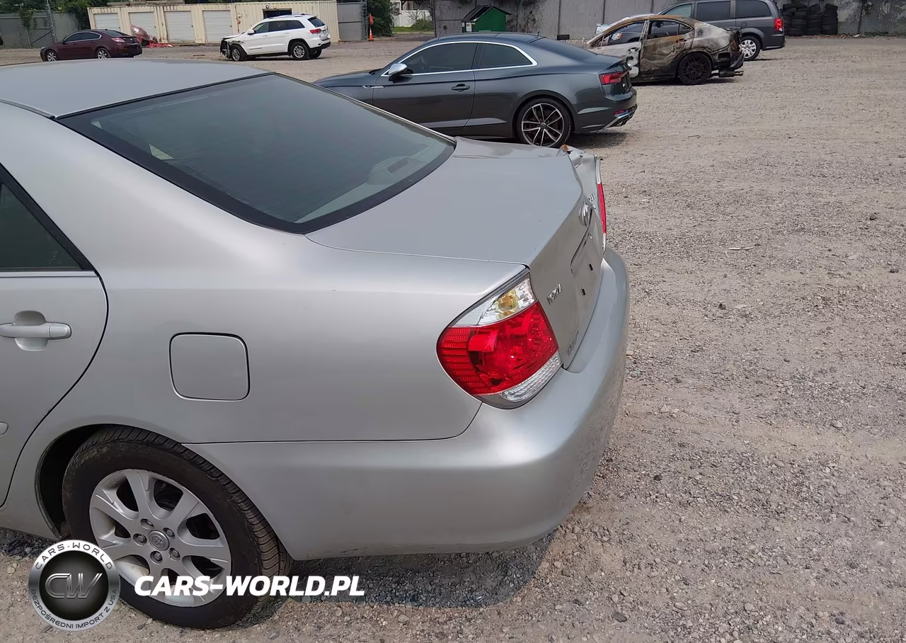 2005 Toyota Camry Xle V6 VIN:4T1BF30KX5U087671 - 17