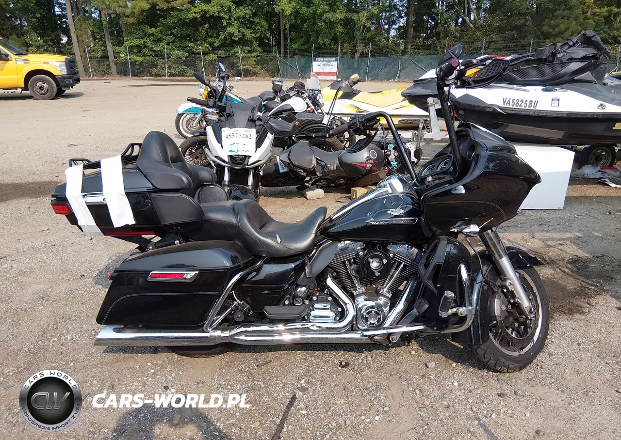 2016 Harley-Davidson Fltru VIN:1HD1KGL15GB604071 - 12