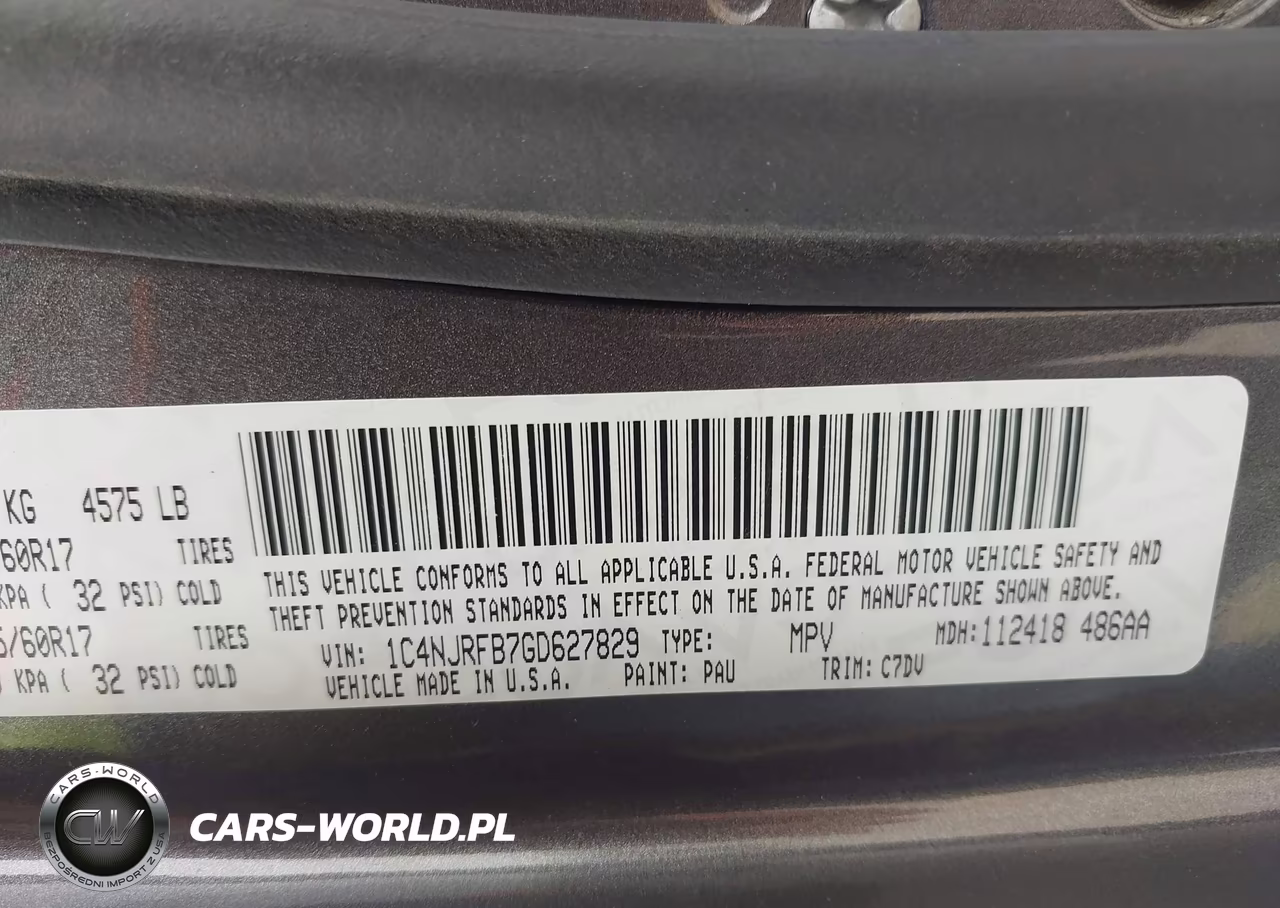 2016 Jeep Patriot Latitude VIN:1C4NJRFB7GD627829 - 9