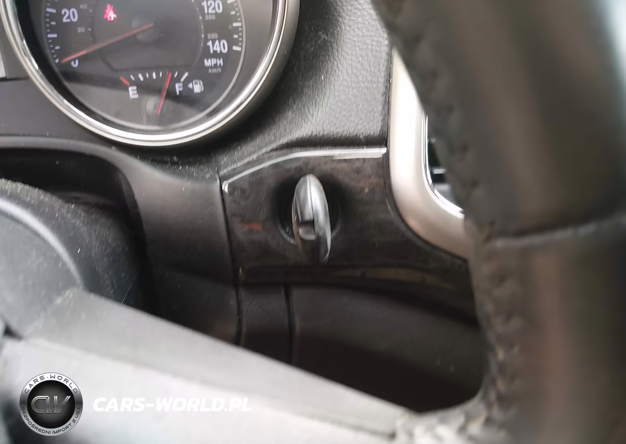 2012 Jeep Grand Cherokee Laredo VIN:1C4RJFAG7CC341367 - 11