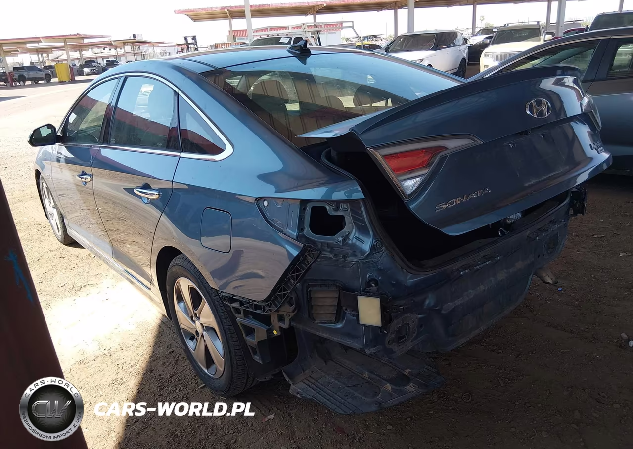 2016 Hyundai Sonata Hybrid Limited VIN:KMHE34L17GA026281 - 3
