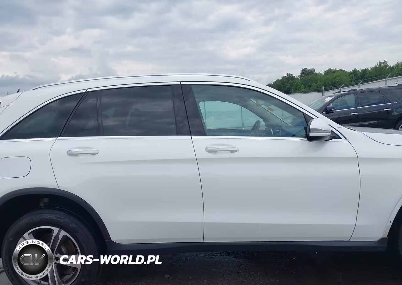 2017 Mercedes-Benz Glc 300 4Matic VIN:WDC0G4KB5HF122387 - 14
