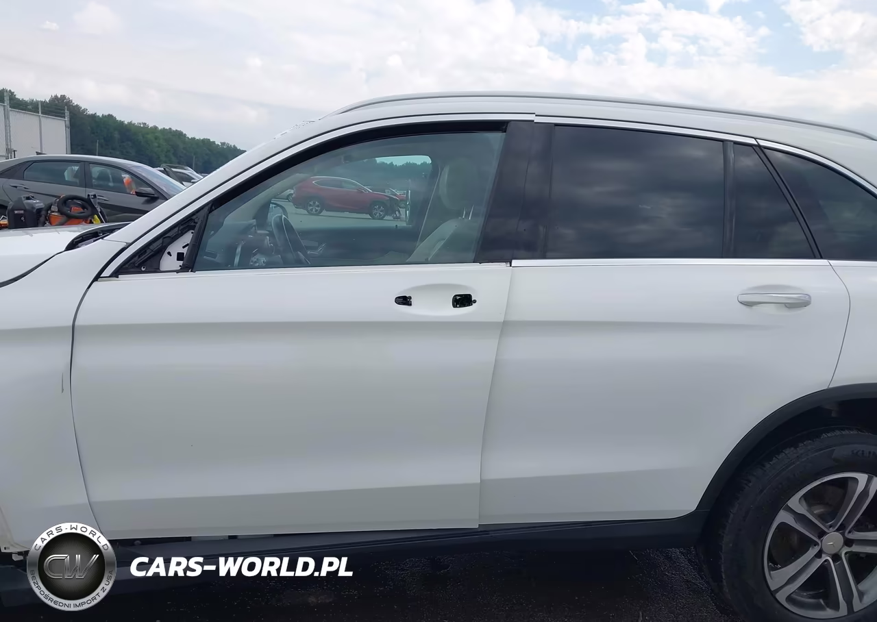2017 Mercedes-Benz Glc 300 4Matic VIN:WDC0G4KB5HF122387 - 15