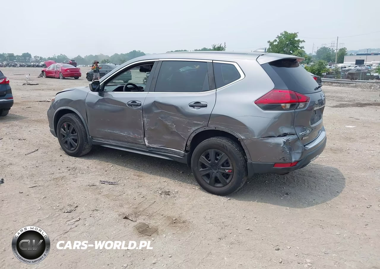 2018 Nissan Rogue S VIN:KNMAT2MV9JP543109 - 3