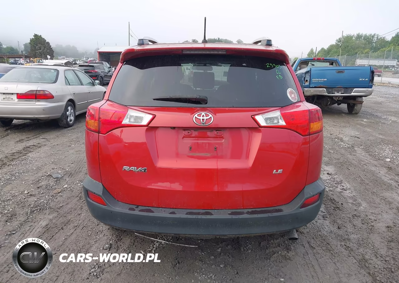 2015 Toyota Rav4 Le VIN:JTMZFREV7FD053956 - 17