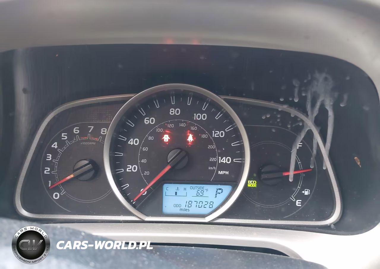 2015 Toyota Rav4 Le VIN:JTMZFREV7FD053956 - 7