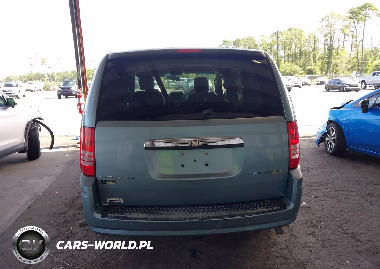 2009 Chrysler Town & Country Lx VIN:2A8HR44E79R611032 - 16
