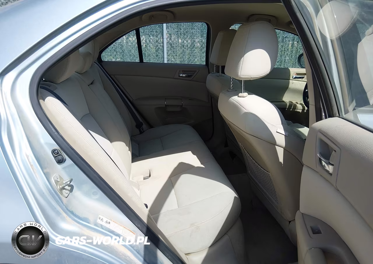 2012 Suzuki Kizashi Se VIN:JS2RE9A31C6101089 - 8