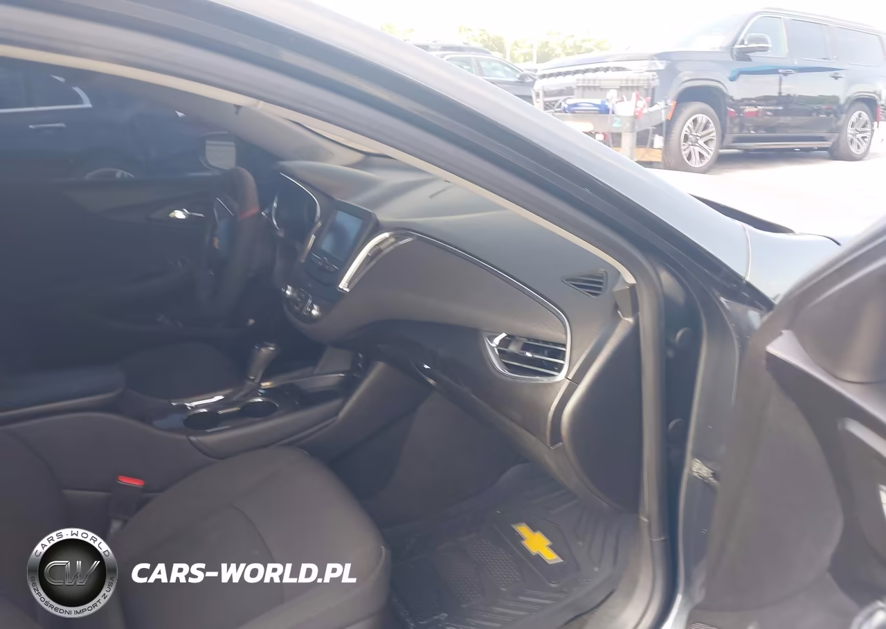 2018 Chevrolet Malibu Lt VIN:1G1ZD5ST2JF148917 - 5