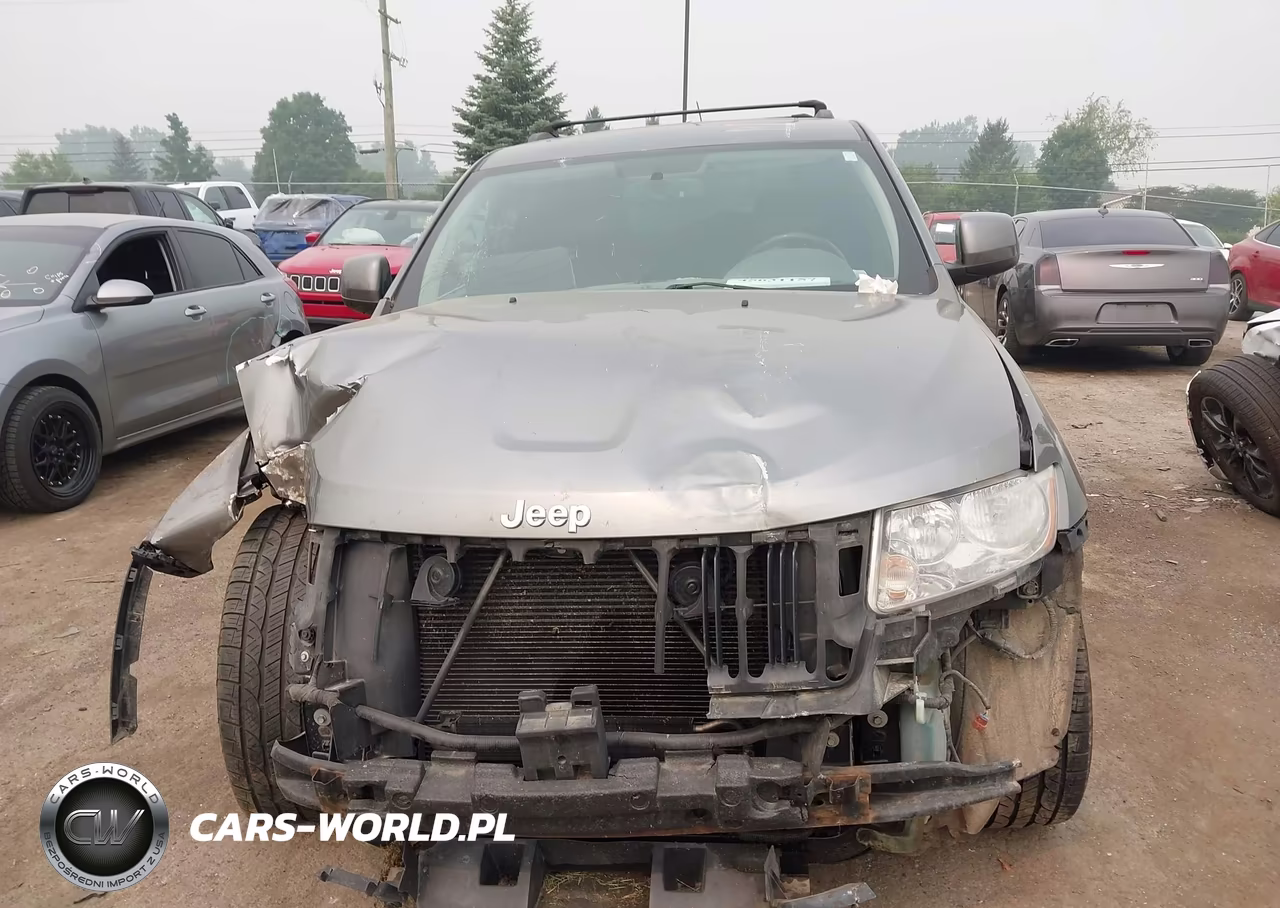 2012 Jeep Grand Cherokee Laredo VIN:1C4RJFAG2CC263127 - 12