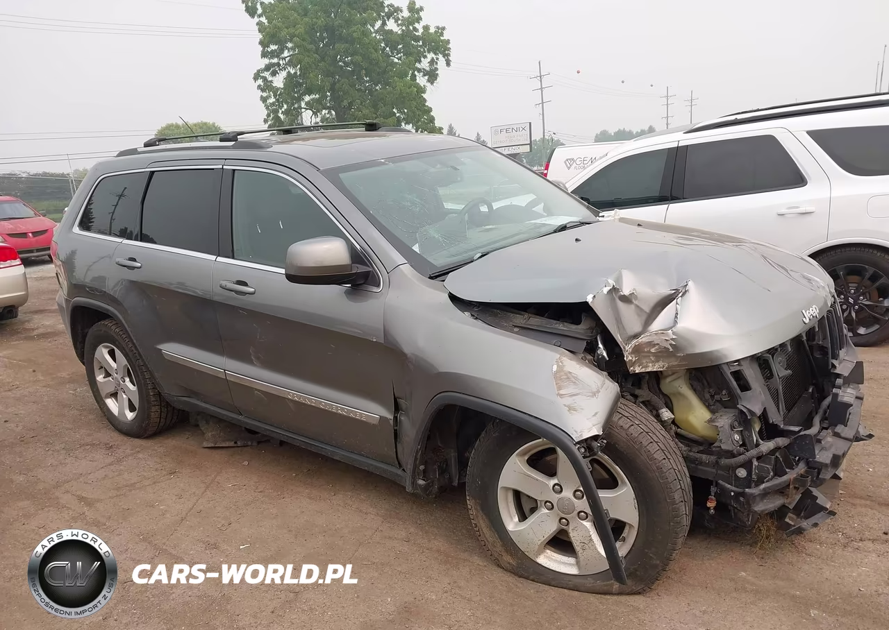 2012 Jeep Grand Cherokee Laredo VIN:1C4RJFAG2CC263127 - 13