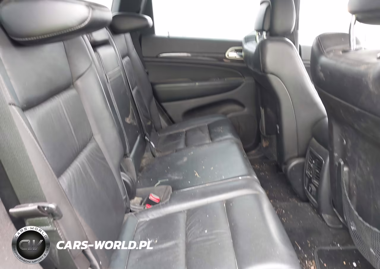 2012 Jeep Grand Cherokee Laredo VIN:1C4RJFAG2CC263127 - 8