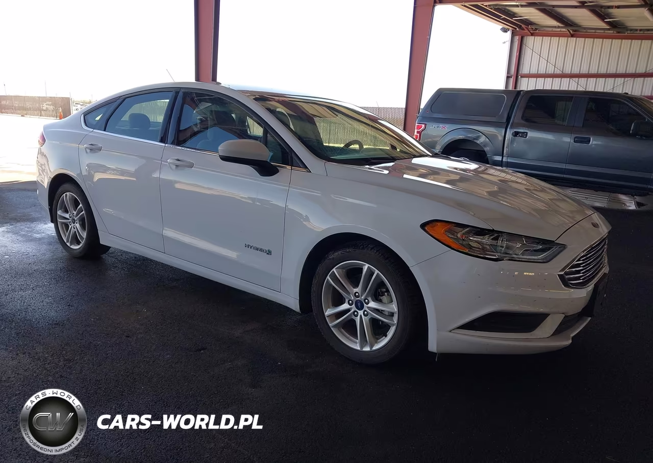 2018 Ford Fusion Hybrid S – zdjęcie 1 z 17