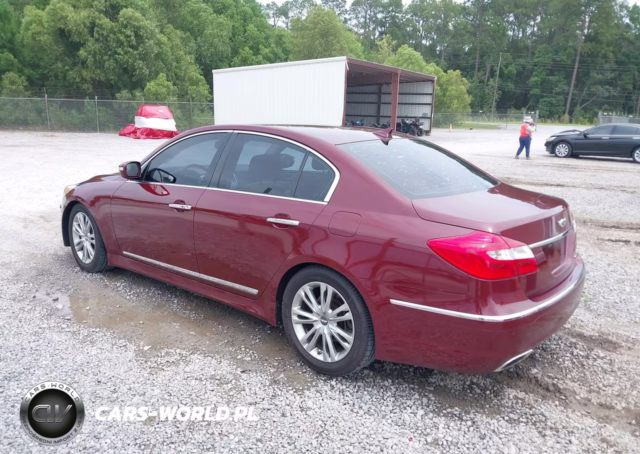 2012 Hyundai Genesis 4.6 VIN:KMHGC4DF8CU155674 - 3