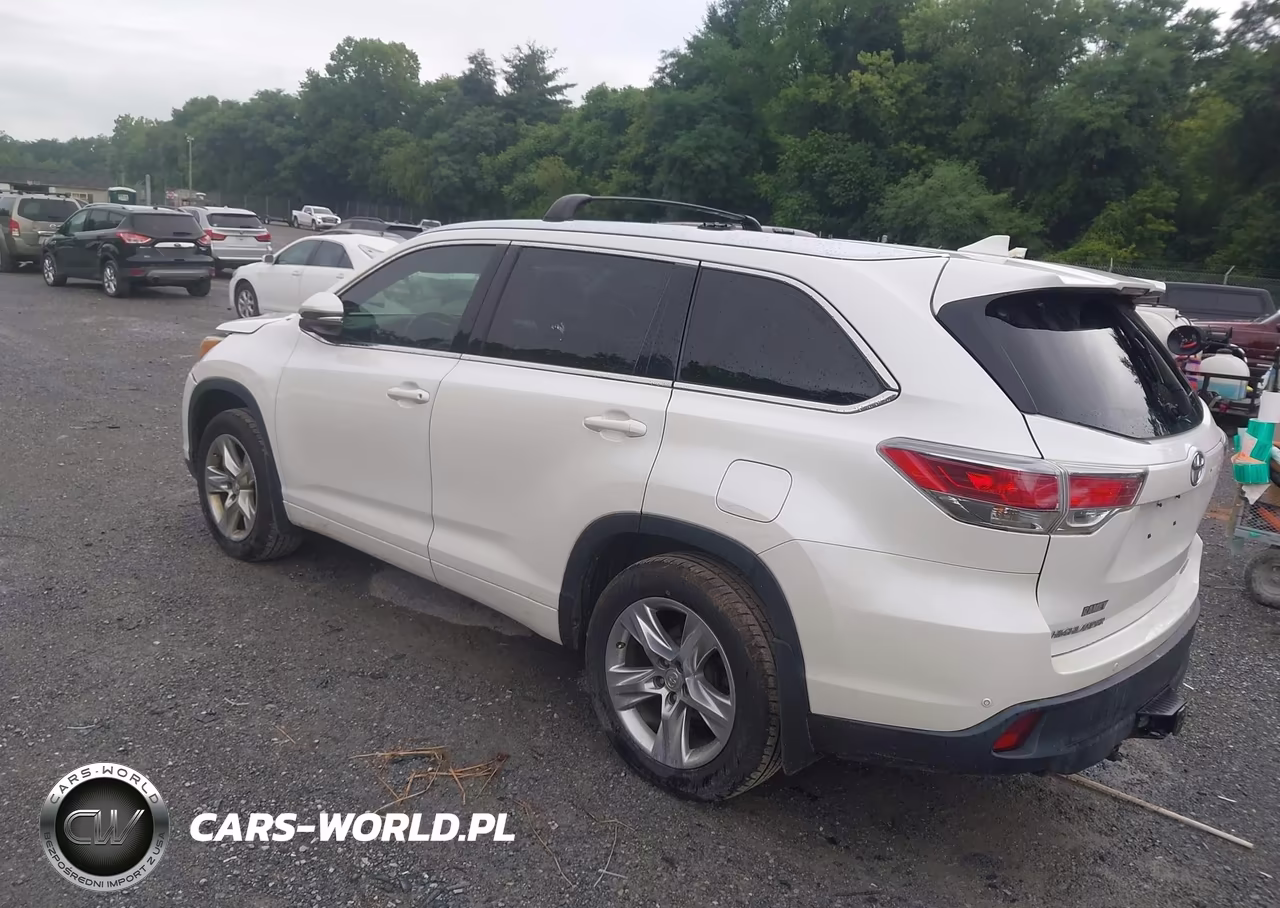2015 Toyota Highlander Limited Platinum V6 VIN:5TDDKRFH9FS133617 - 3