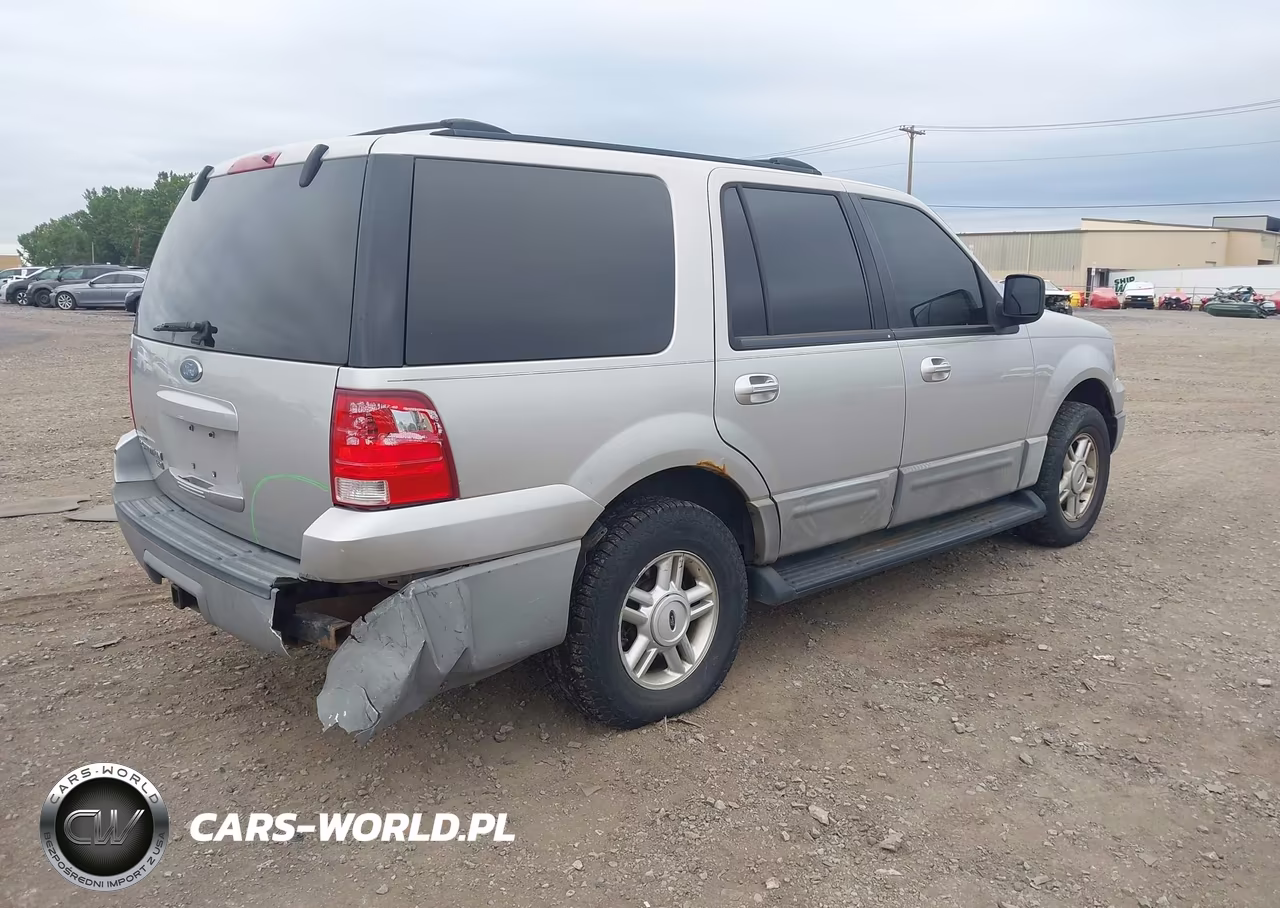 2003 Ford Expedition Xlt VIN:1FMRU15WX3LB68807 - 4