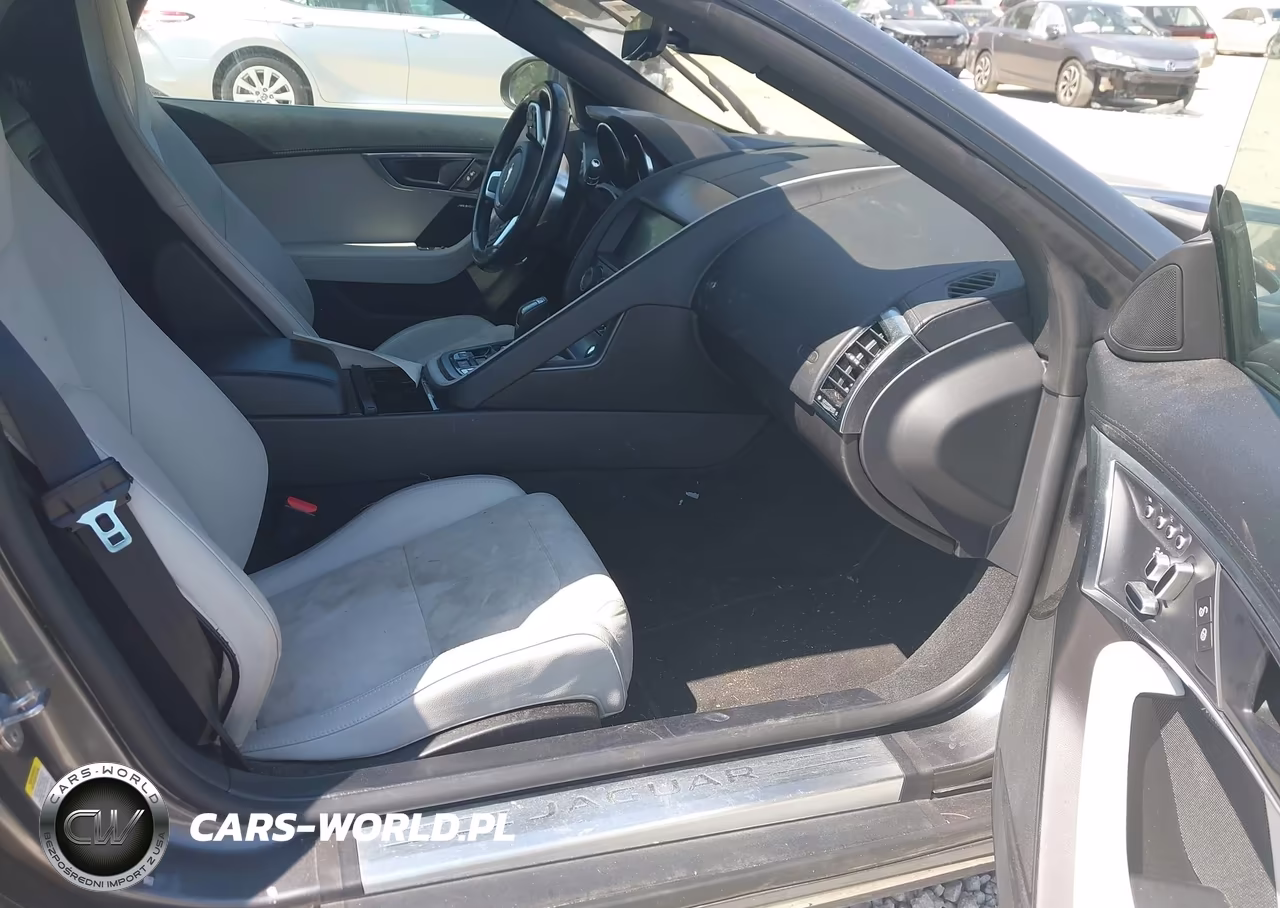 2019 Jaguar F-Type P300 VIN:SAJDD5GX1KCK55944 - 5