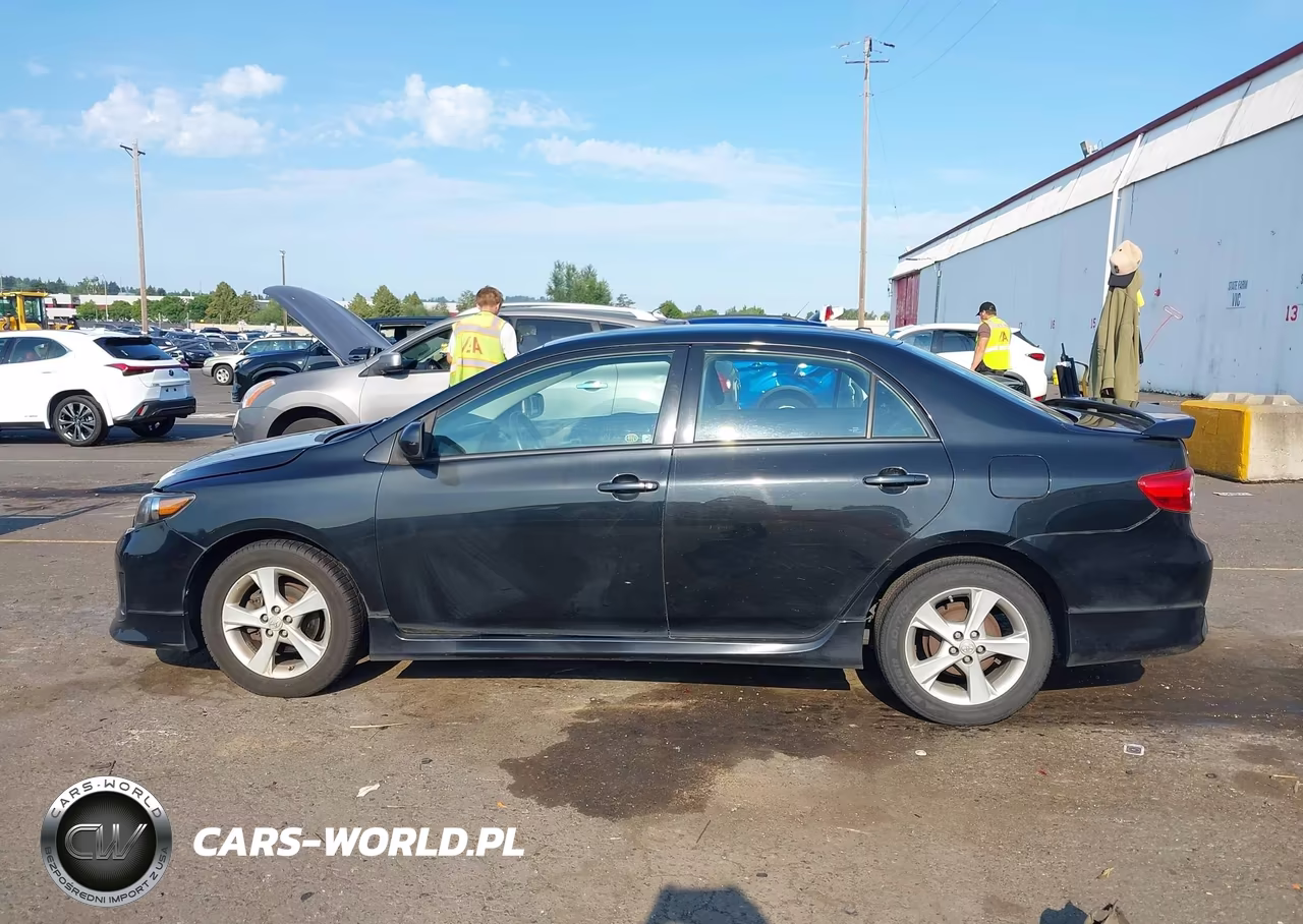 2012 Toyota Corolla S VIN:2T1BU4EE1CC858984 - 14