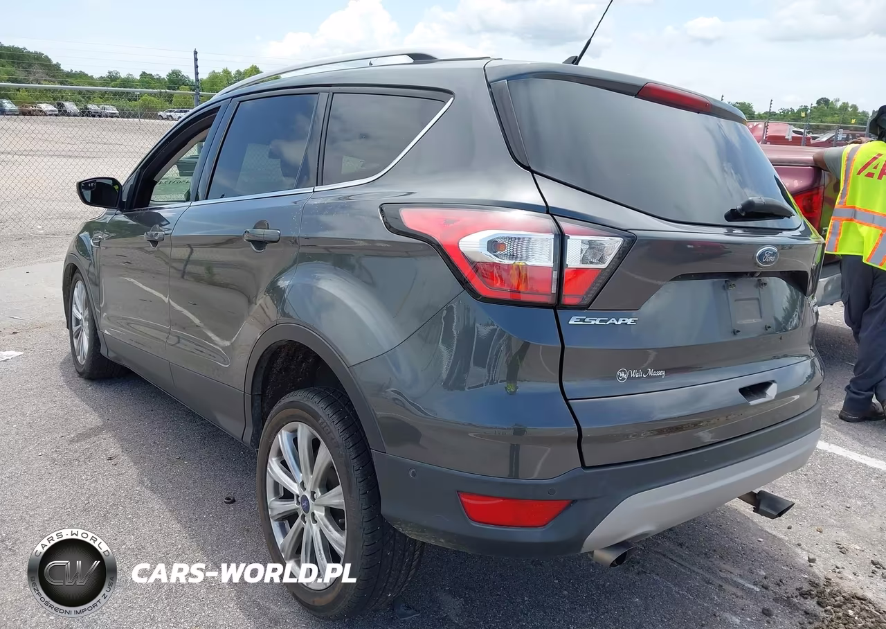2018 Ford Escape Titanium VIN:1FMCU0J91JUD43615 - 3