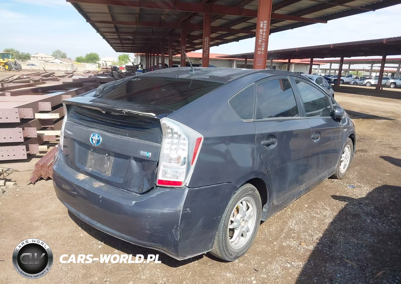 2010 Toyota Prius Iii VIN:JTDKN3DU2A0207841 - 4
