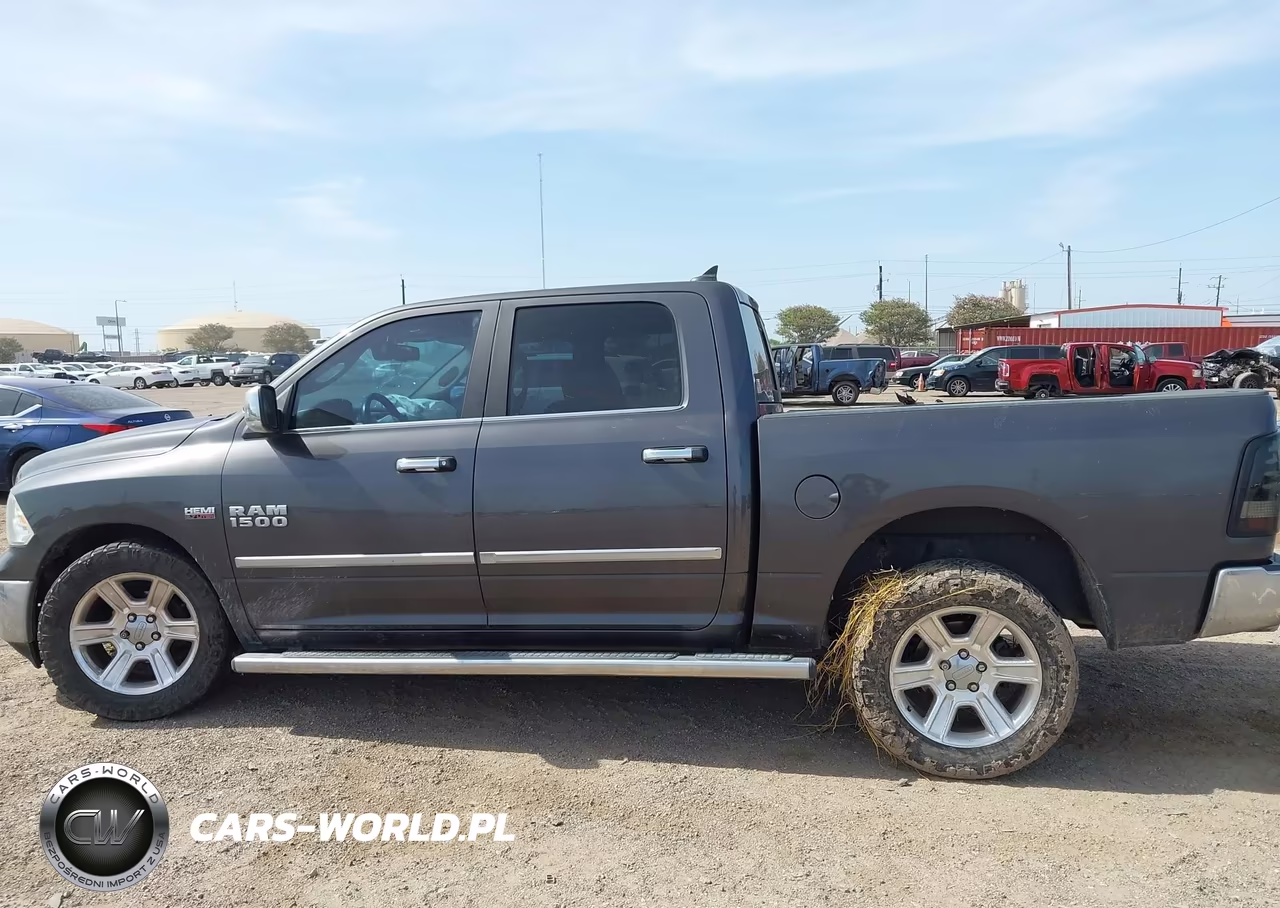 2018 Ram 1500 Lone Star Silver 4X2 5'7 Box VIN:1C6RR6LT5JS149684 - 14