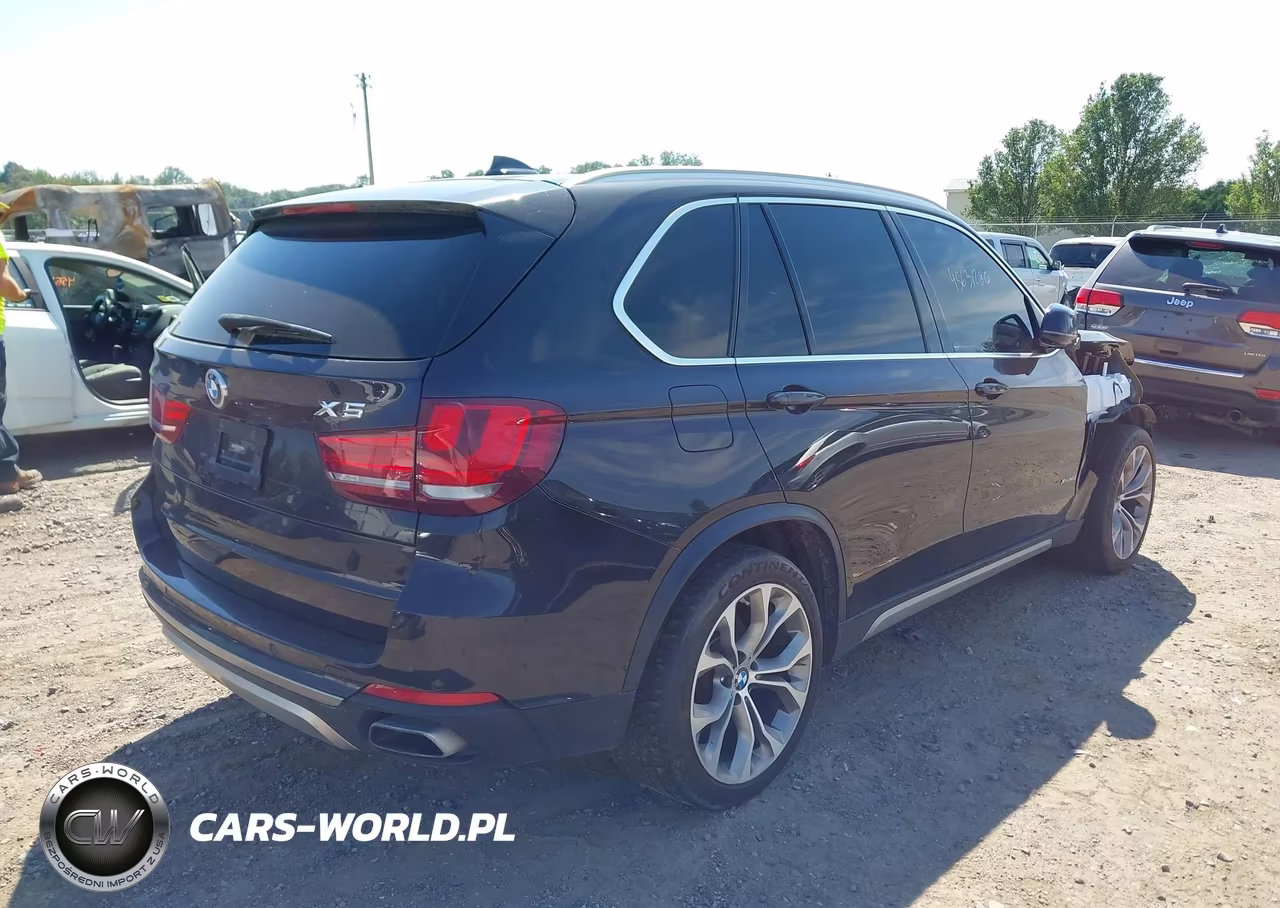 2018 BMW X5 xDrive50I VIN:5UXKR6C55J0U15825 - 4