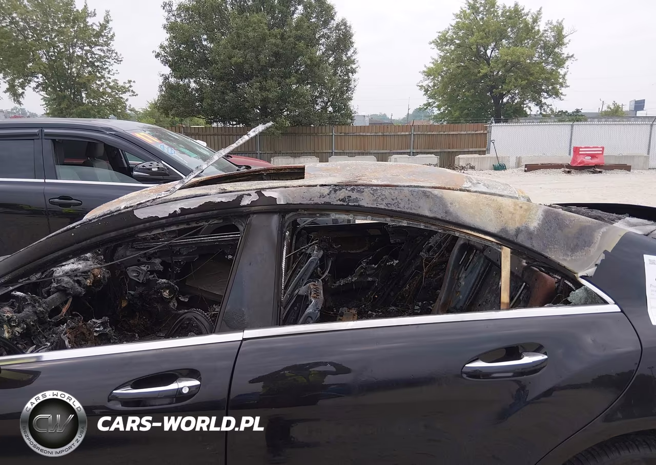 2014 Mercedes-Benz Cls 550 4Matic VIN:WDDLJ9BB9EA097509 - 11