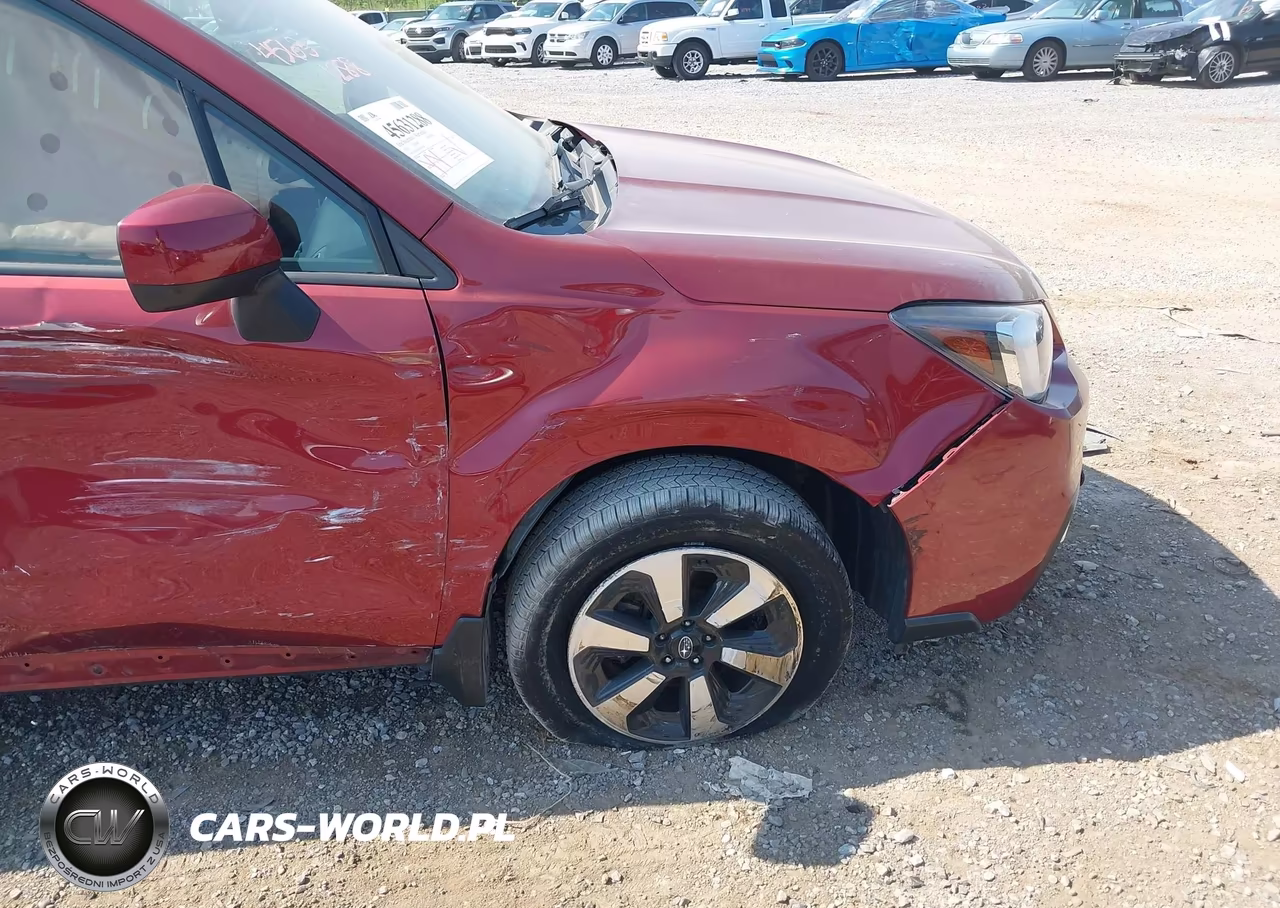 2018 Subaru Forester 2.5I Premium VIN:JF2SJAGC3JH570638 - 6