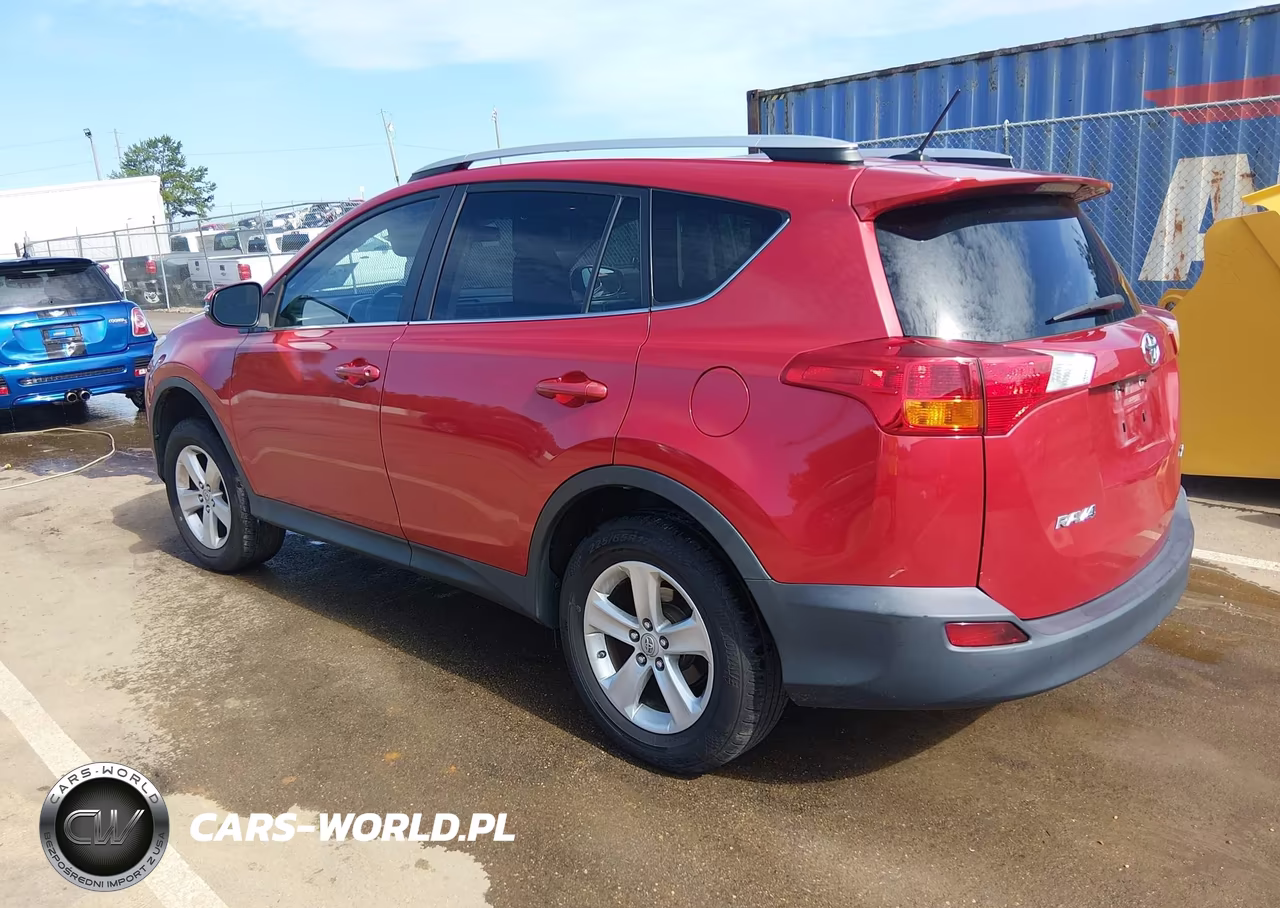 2013 Toyota Rav4 Xle VIN:2T3WFREVXDW065389 - 3