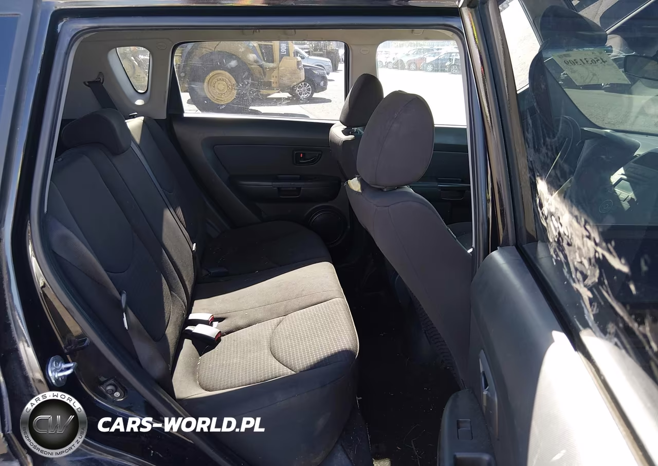 2013 Kia Soul VIN:KNDJT2A59D7566320 - 8
