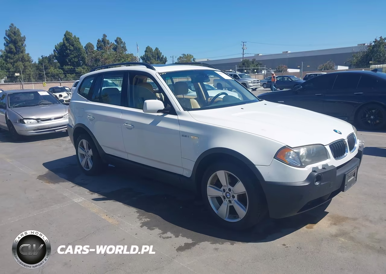 2004 BMW X3 2.5I