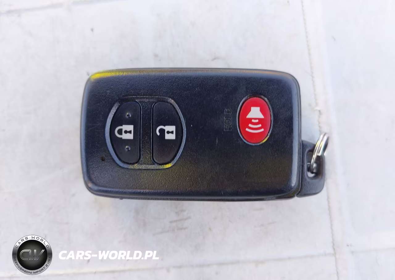2013 Toyota Prius V Two VIN:JTDZN3EU4D3221269 - 11
