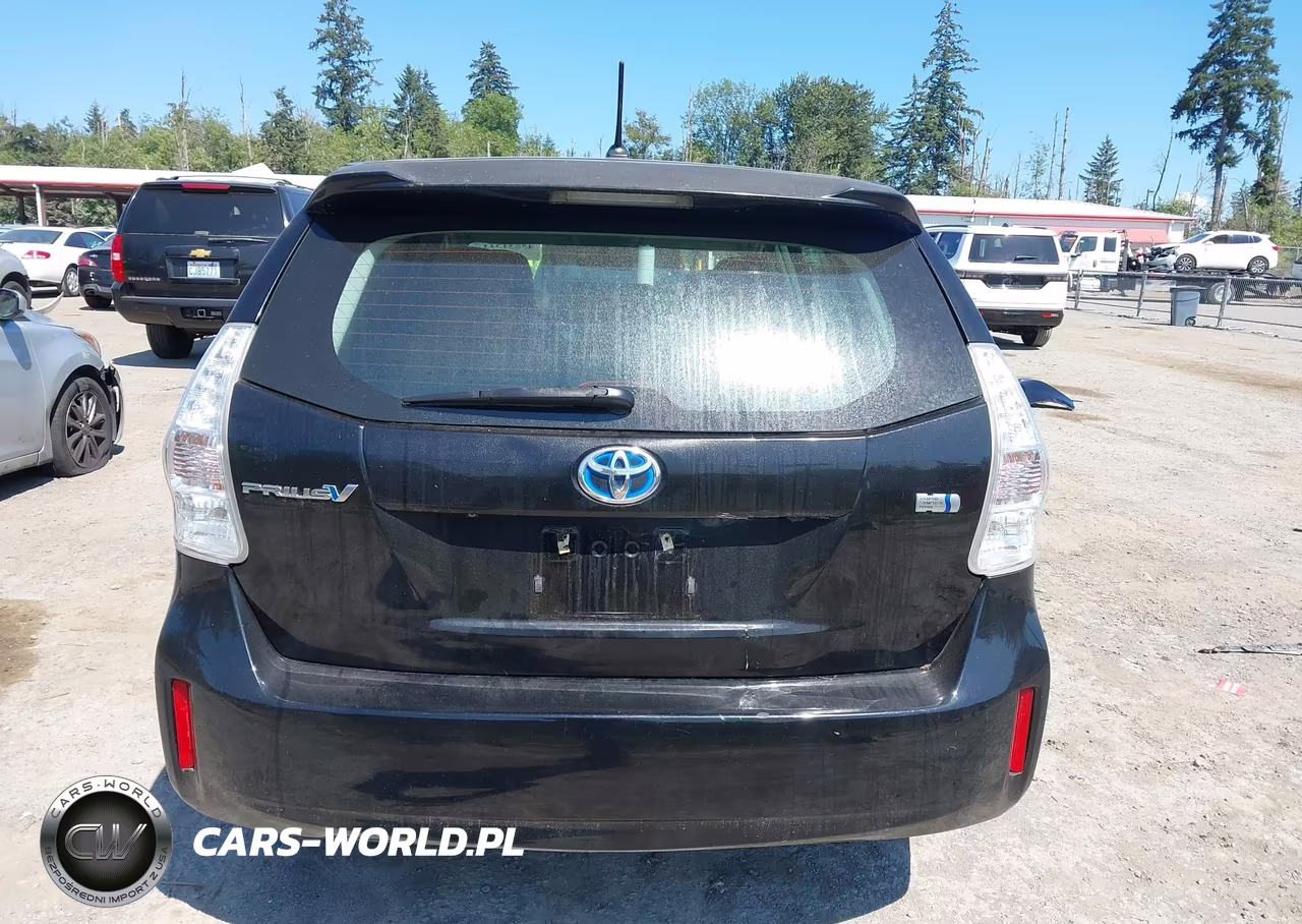 2013 Toyota Prius V Two VIN:JTDZN3EU4D3221269 - 16