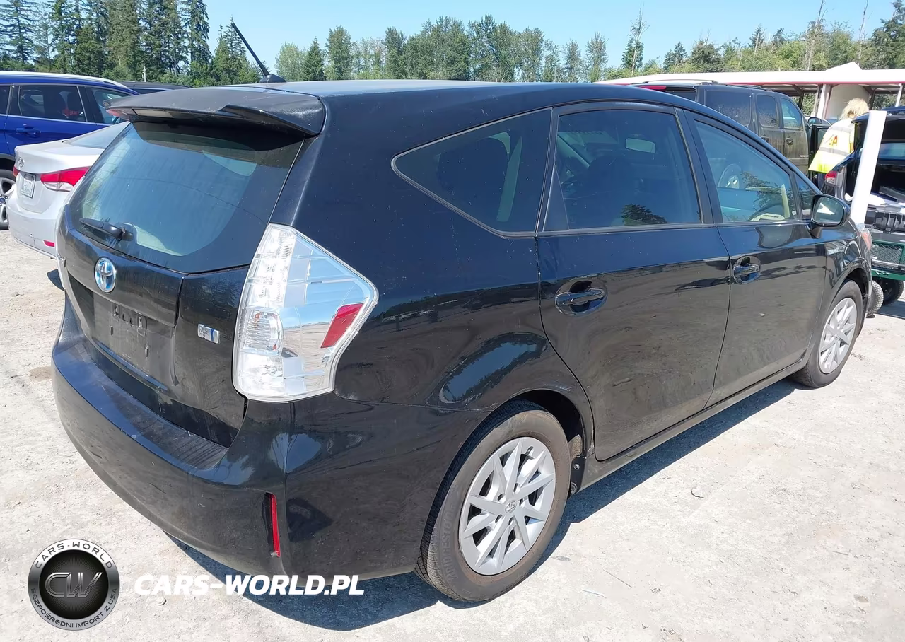 2013 Toyota Prius V Two VIN:JTDZN3EU4D3221269 - 4