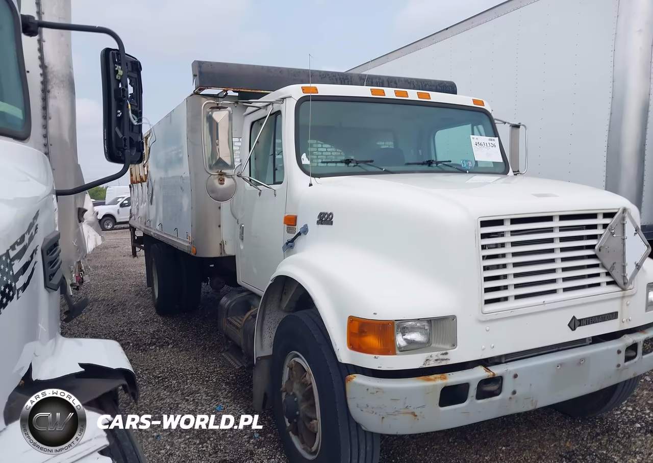 1999 International 4000 4700