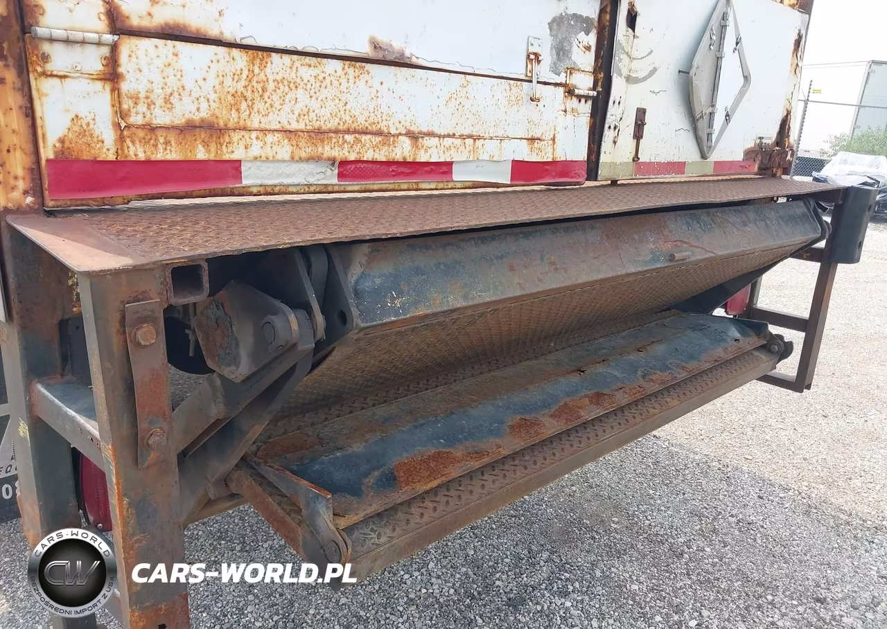 1999 International 4000 4700 VIN:1HTSCAAN6XH610581 - 12