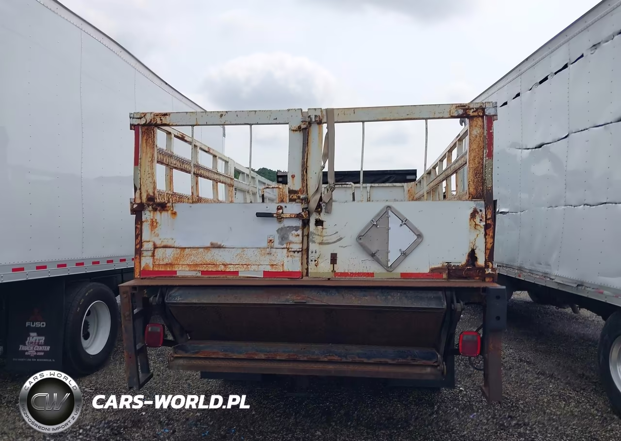 1999 International 4000 4700 VIN:1HTSCAAN6XH610581 - 17