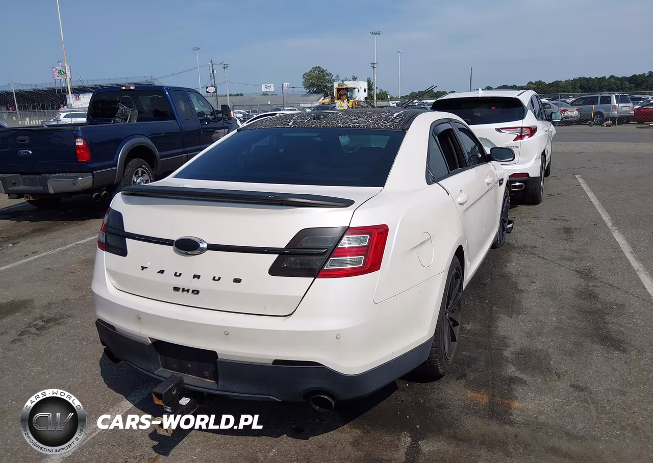 2015 Ford Taurus Sho VIN:1FAHP2KT5FG115295 - 4