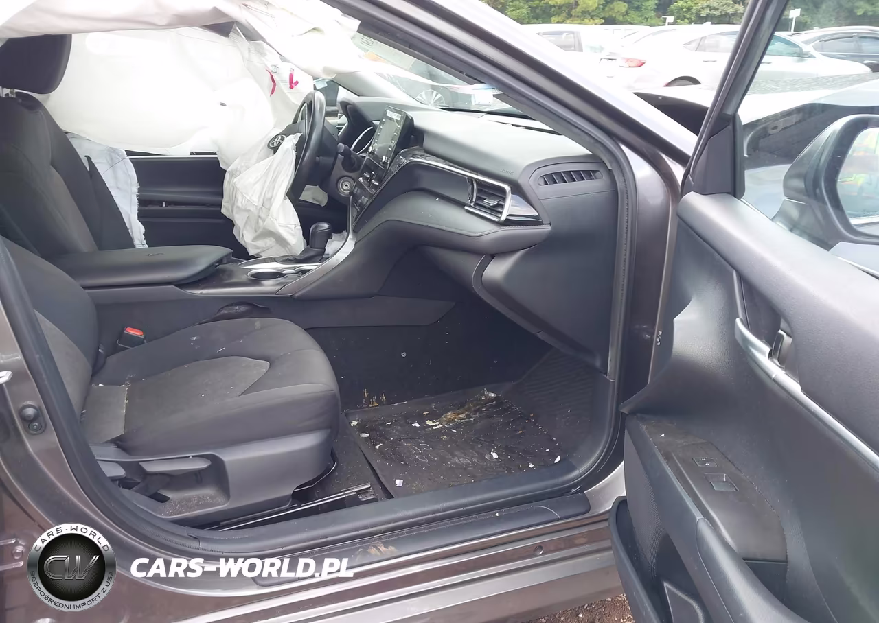 2024 Toyota Camry Le VIN:4T1C11AK4RU867547 - 5